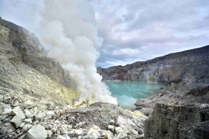 Kawah Ijen sulfur mine